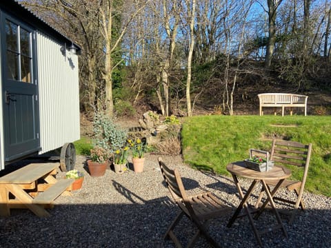 Peaceful Shepherd’s Hut in beautiful countryside. House in Scotland