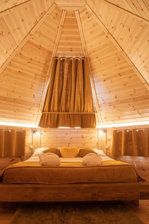 Domaine Arvor & Spa Nature lodge in Brittany