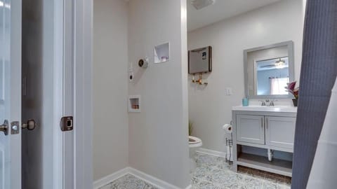 Garden City Delight-Less than 5 miles from Downtown! Casa in Savannah