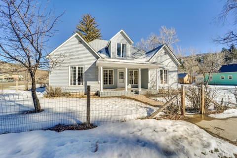 Dolorable Home with Yard - Walk to River! House in Dolores