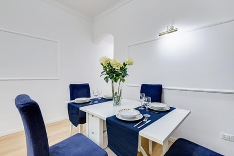 Trevi Fountain Modern Apartment Apartment in Rome