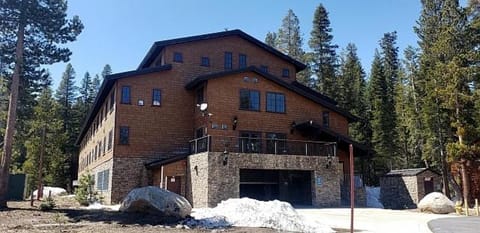 Luxury Condo with EV Charger - Silver Mtn #201 Condo in Bear Valley