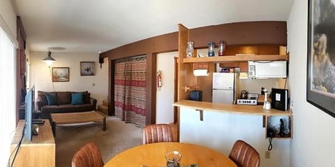 Cozy, Well Furnished Condo - Tamarack #12 Copropriété in Bear Valley