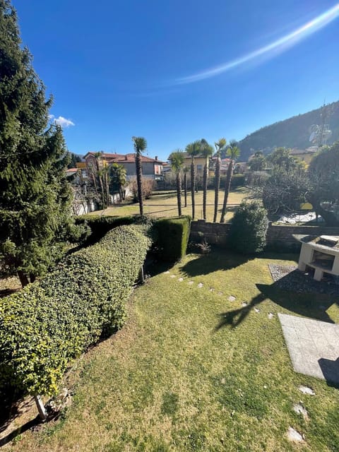 Garden, Garden view, Mountain view