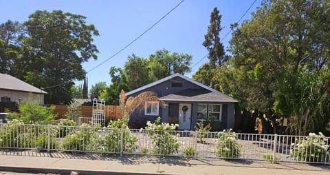 Garden Clara Alojamiento y desayuno in Yuba City