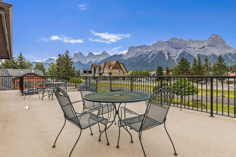 Northwinds Hotel Canmore Hôtel in Canmore