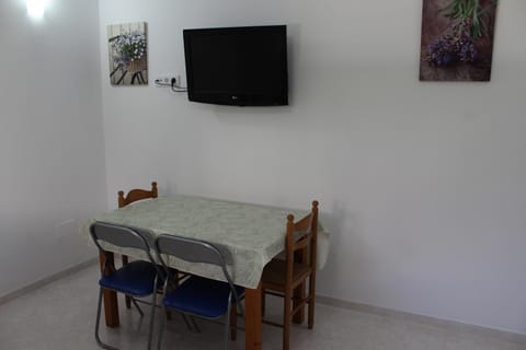 Apartamento ideal en Cala'n Blanes, Ciudadela Apartment in Los Delfines
