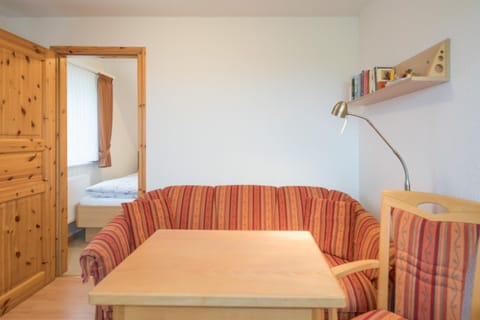 Direkt am Deich - Ferienwohnung Oland im Gästehaus Am Badedeich Apartment in Dagebüll