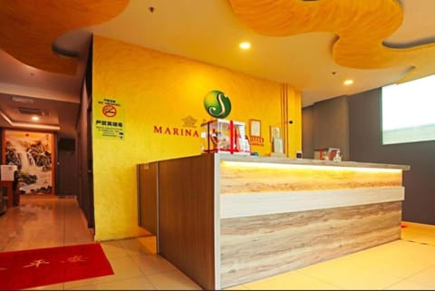 Super OYO 90478 Marina World Hotel in Kuching