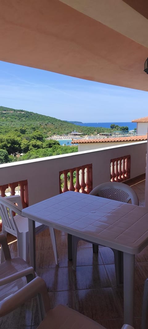 Four Seasons Apartments Apartment in Ksamil