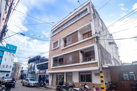 Property building, Facade/entrance