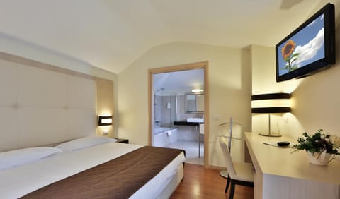 Regal Hotel Hotel in Province of Brescia