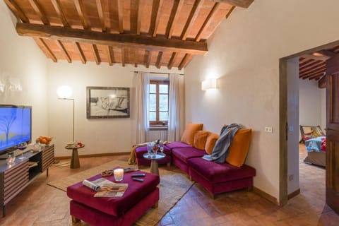 Apartments Florence - Villa Fonte Morgana with pool Condo in Florence