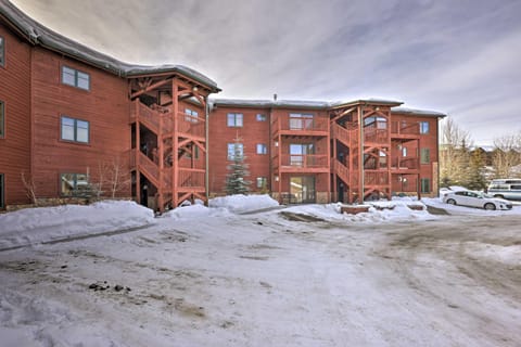 Mountainside Condo with Patio and Lake Access! Copropriété in Grand Lake
