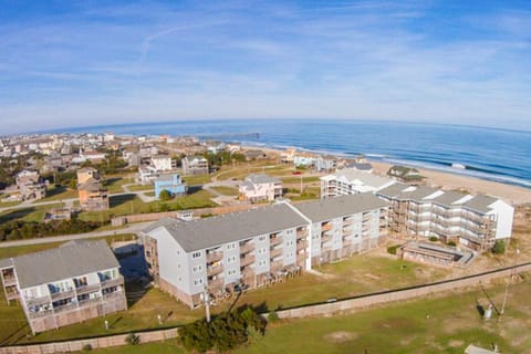 Docktor's Oarders 180 RR Apartment in Outer Banks