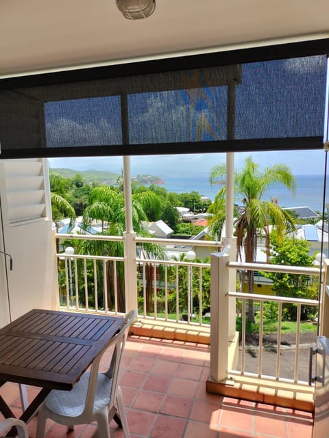 Natural landscape, Balcony/Terrace, Dining area, Sea view