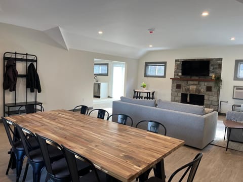 Living room, Dining area, Mountain view, flat iron