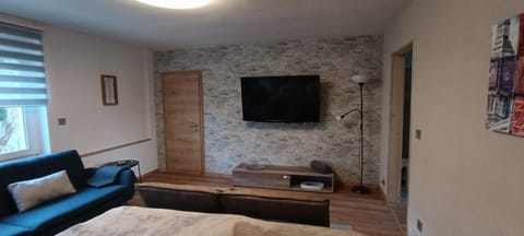 TV and multimedia, Bedroom