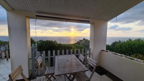 Balcony/Terrace, Sea view, Sunrise