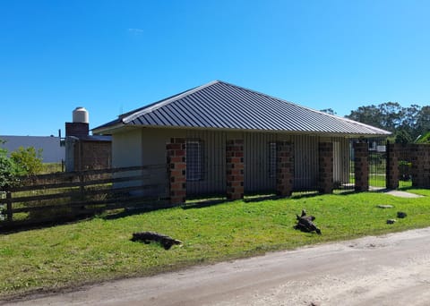 Casa Amplia y Comoda ACANTILADOS House in Mar del Plata