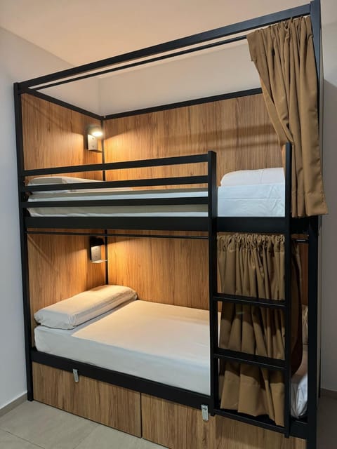 bunk bed