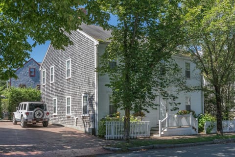 45B Pleasant St House in Nantucket