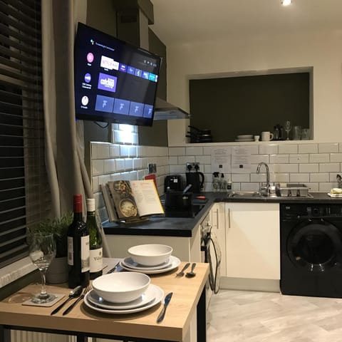Contemporary 1 bed studio for comfy stay in Wigan Eigentumswohnung in Wigan