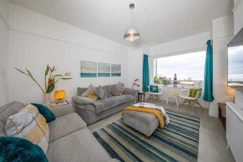 Absolute Beachfront with Decked Garden Oasis and Views Apartment in Bognor Regis