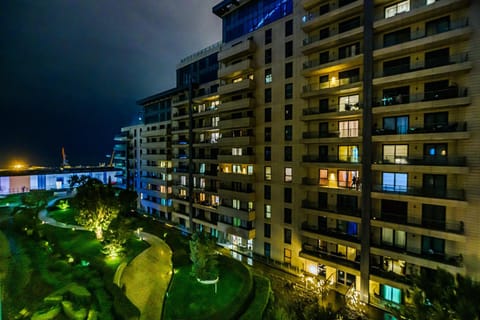 Park Azure and Megafun Apartment in Baku