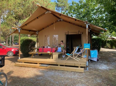 Village Seasonova Bassin d'Arcachon Campingplatz /
Wohnmobil-Resort in Biganos