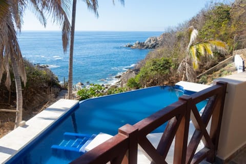 View (from property/room), Sea view, Swimming pool