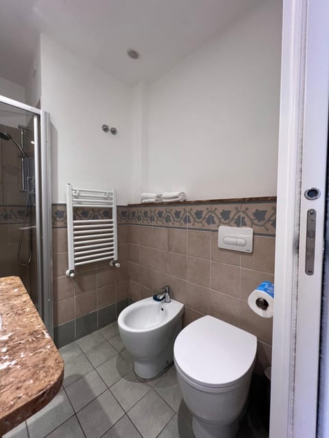 B&B Viale Italia 22 Bed and Breakfast in Follonica