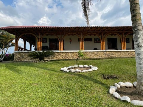 Hacienda San Miguel Arcangel Bed and Breakfast in Valle del Cauca