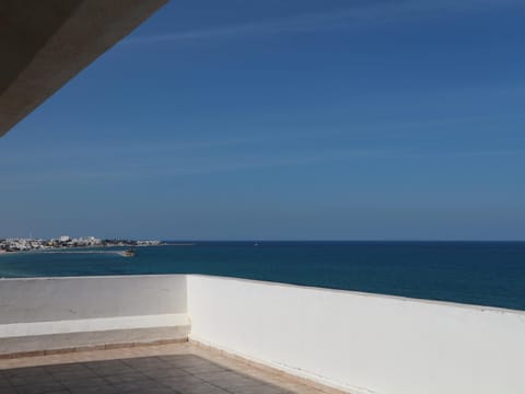 DESiGN UNQUE appartement Condo in Sousse