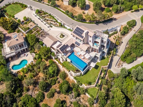 Villa Elea, New Deluxe Golf Villa at Aphrodite Hills - 6 Bedrooms, 7 Bathrooms Villa in Kouklia