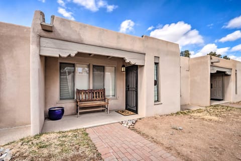 Cozy Southwest Style Santa Fe Condo! Apartment in Santa Fe