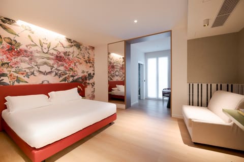 Photo of the whole room