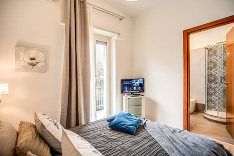 FRESH HOUSE MONTEVERDE Apartment in Rome