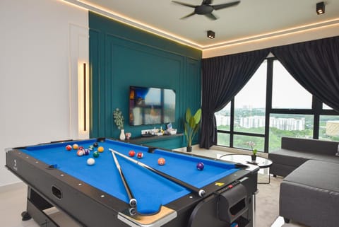 Billiard, Living room