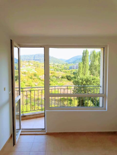 Natural landscape, View (from property/room), Balcony/Terrace, Mountain view