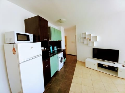 TV and multimedia, Kitchen or kitchenette