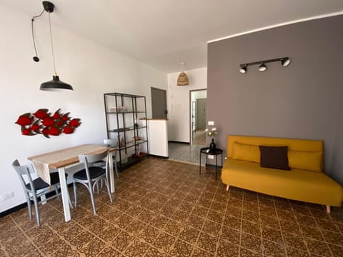 Recco - "Casa Campana" - Liguria Holidays Apartment in Recco