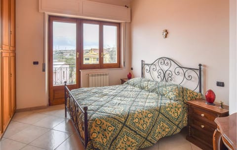Lovely Apartment In Campo Calabro With House Sea View Condo in Villa San Giovanni