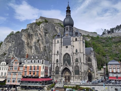 Le Patenier Apartment in Dinant