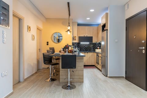 Kitchen or kitchenette, Dining area, dishwasher, pet friendly, stove, toaster