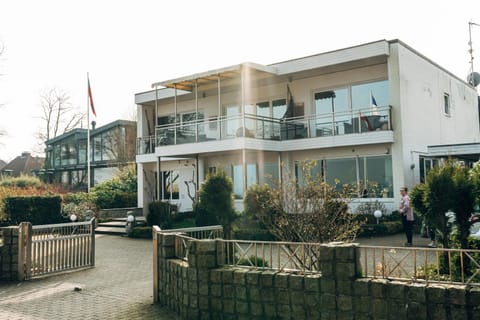 Villa Solitüde- Meierwik Apartment in Glücksburg