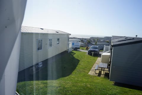 Seaview Homes Campground/ 
RV Resort in Hastings