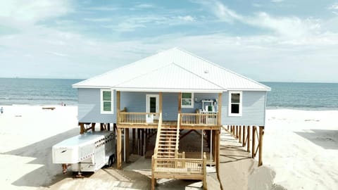 Pelicans Perch - Half Acre Private lot directly on the gulf of Mexico, The perfect setting for life long family memories! home House in Dauphin Island