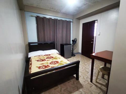 BAGUIO Betty's Room Rental Couple Studio Condo in Baguio