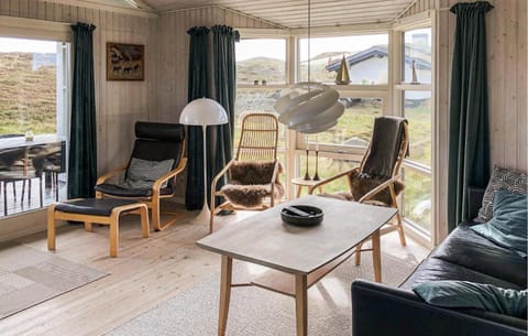 Cozy Home In Hvide Sande With Wifi Maison in Hvide Sande